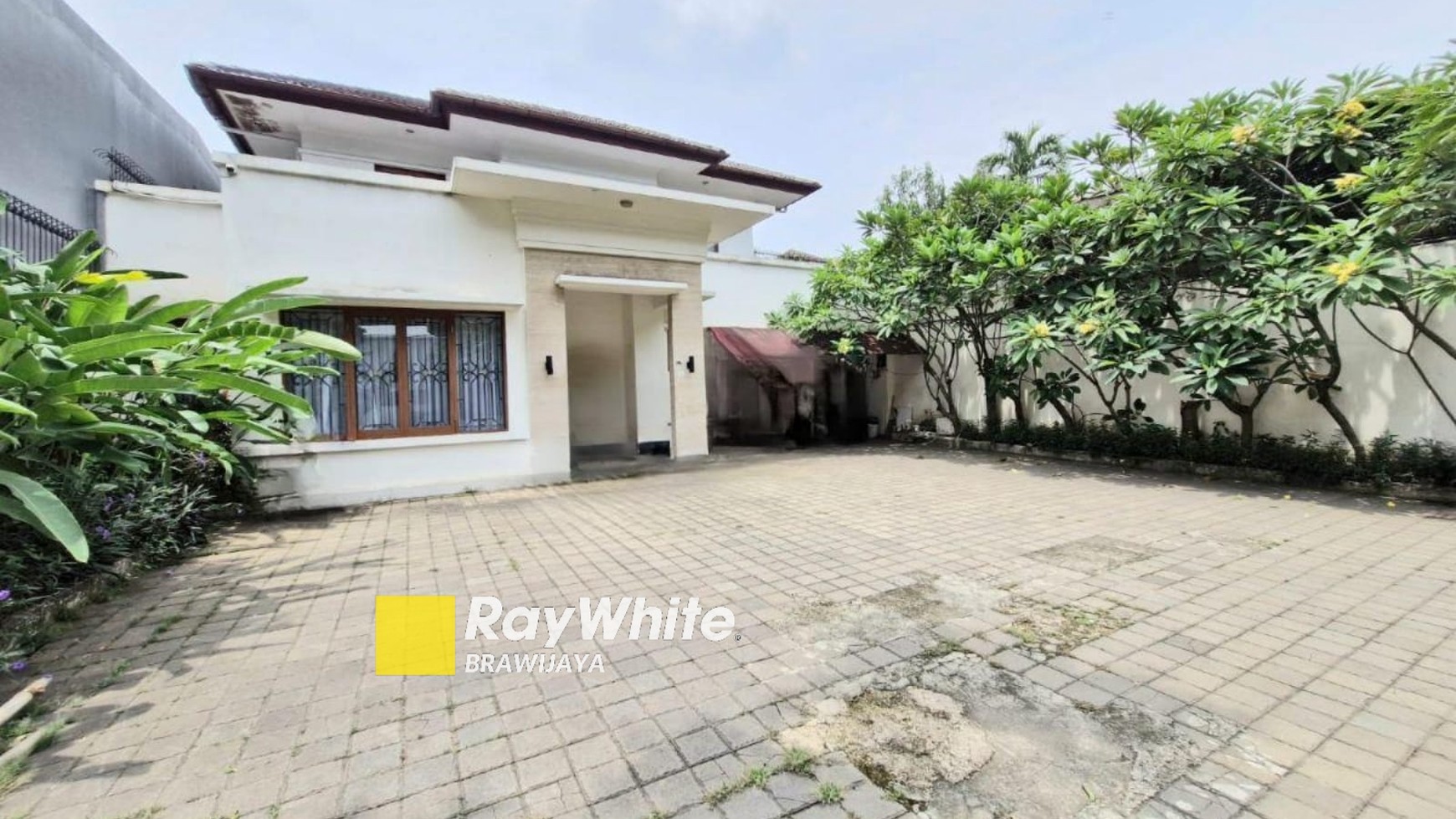 Rumah mewah di Jalan Antasari, Jaksel, Zona Commercial