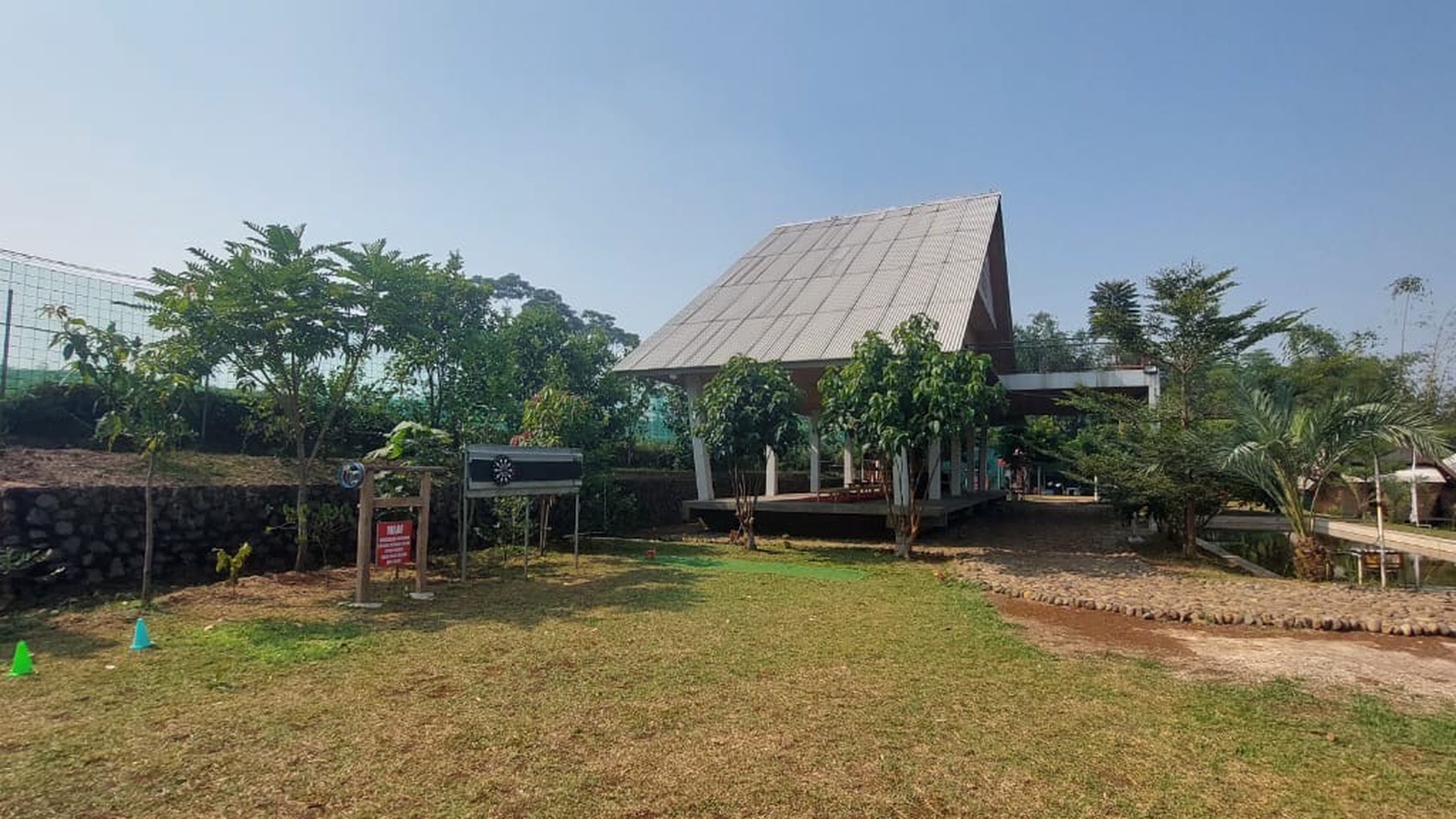 TURUN HARGA Villa Wisata Luas 4000 m2  di Banjaran Kabupaten Bandung 