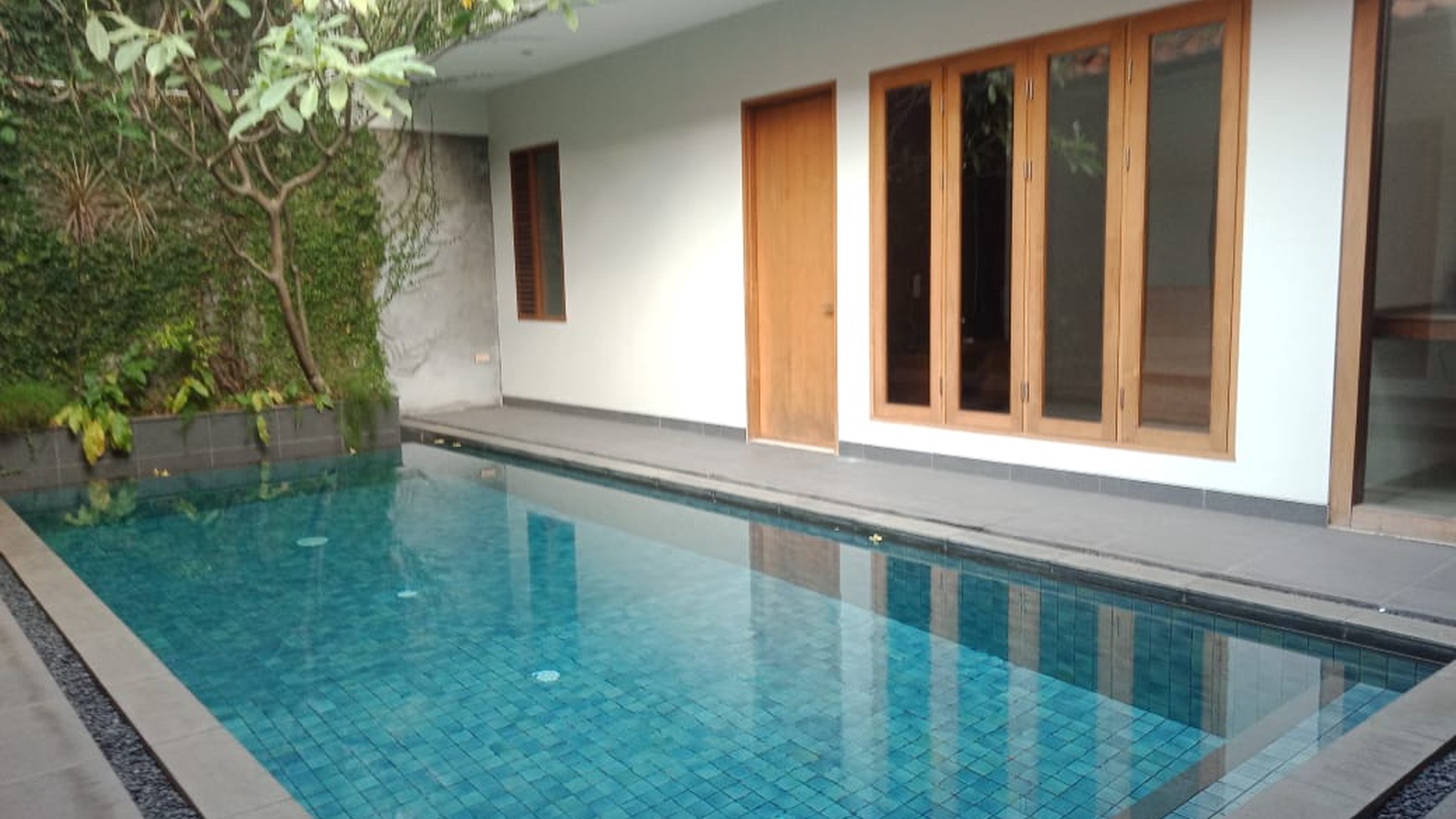 Luxury house in Senopati area 