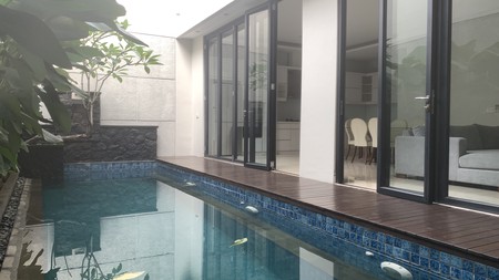 FOR RENT BEAUTIFUL AND MODERN HOUSE AT CIPETE, JAKARTA SELATAN