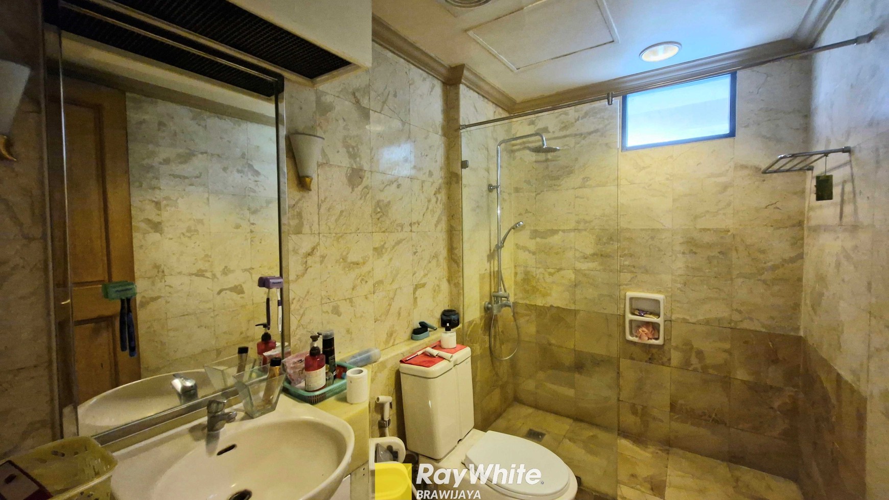 Apartemen Park Royale, Gatot Subroto, 2 menit ke tol Semanggi