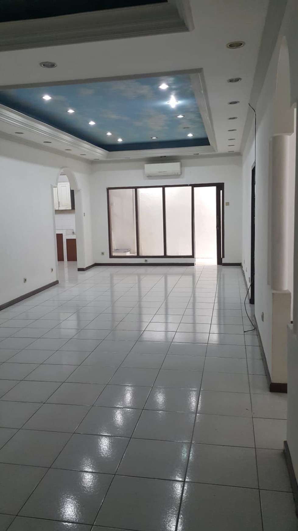 House for rent at senopati area suitable for office