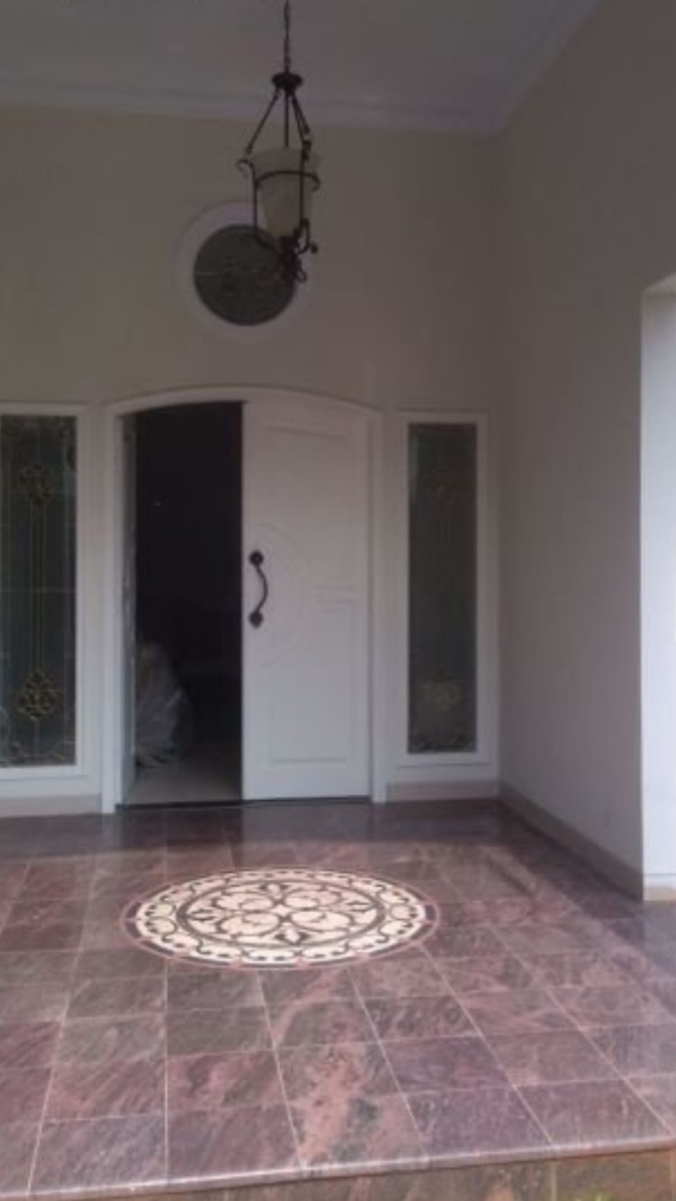 For rent a house in Kebayoran Baru near to Senayan