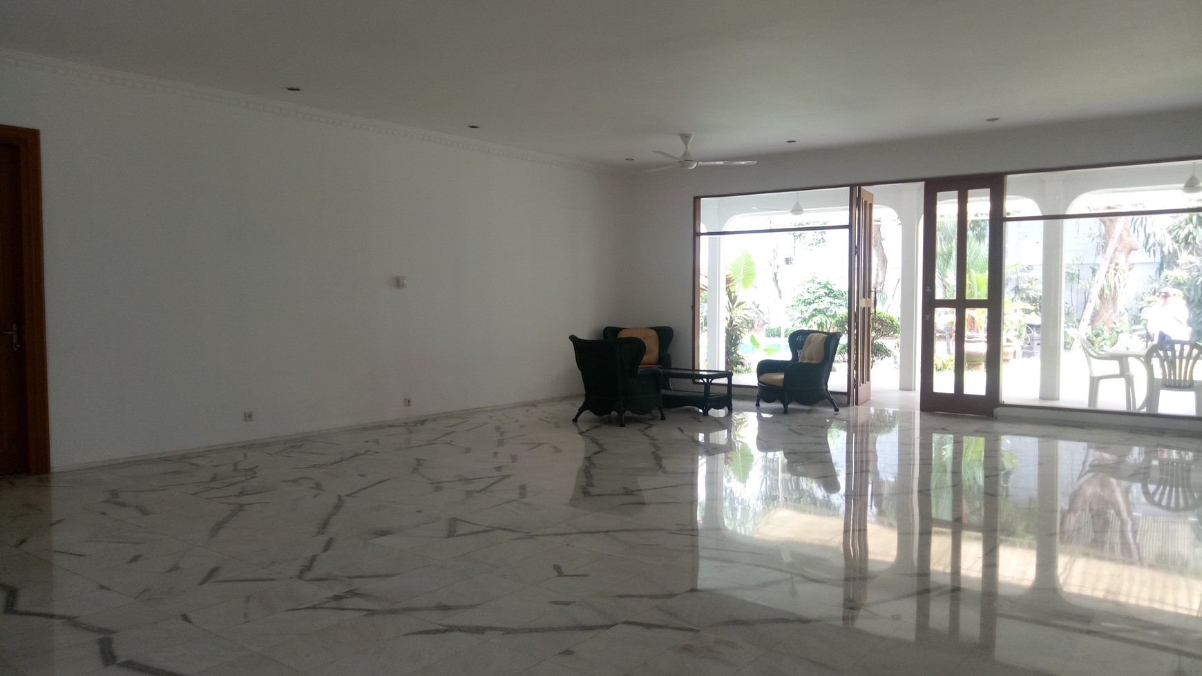 Luxury house in Kemang area ready for rent