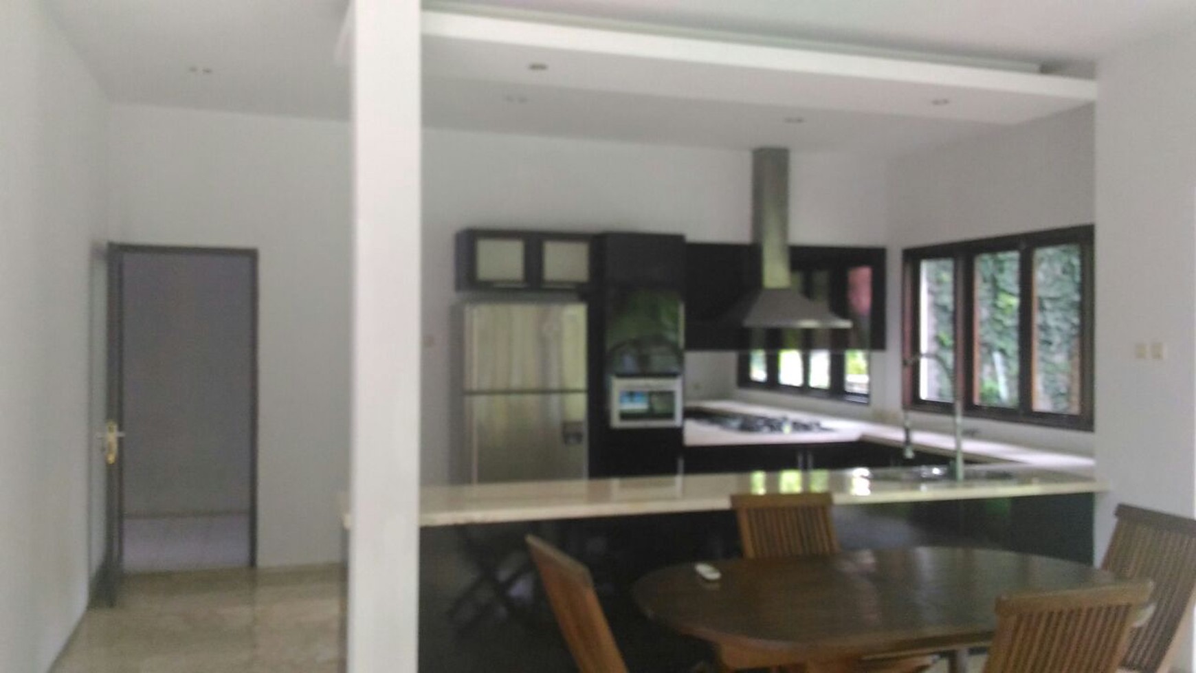 Big, BRIGHT, Luxury House in the most Favorite area of Jeruk Purut