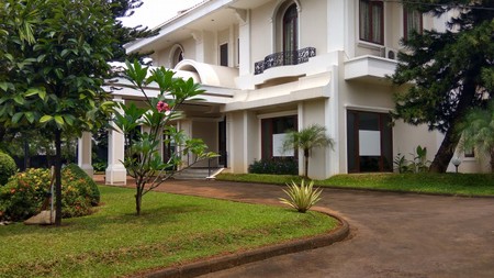 Bright & nice house In Kemang area for expatriat and others "The price can be negotiable"