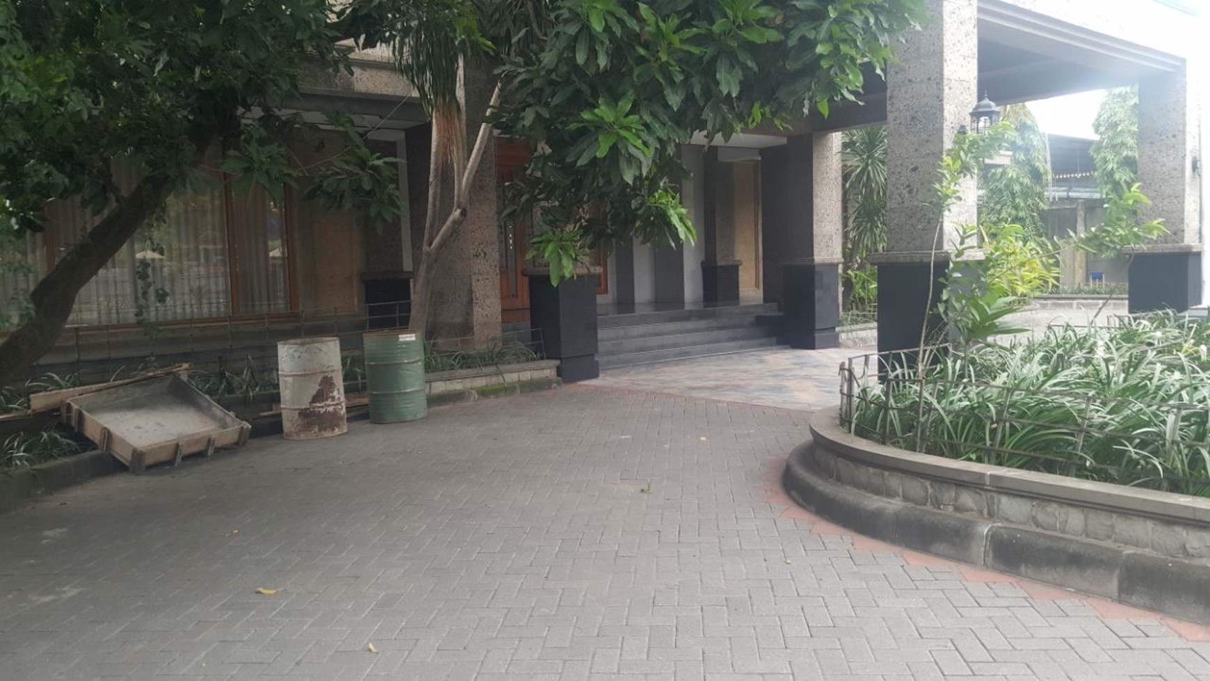 358. Dijual murah itung TANAH saja Jl Veteran Gresik ex pabrik 5 jt an/m²