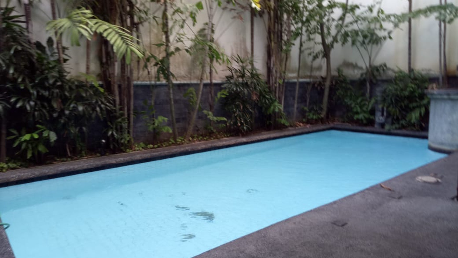 Beautiful House for rent in permata hijau