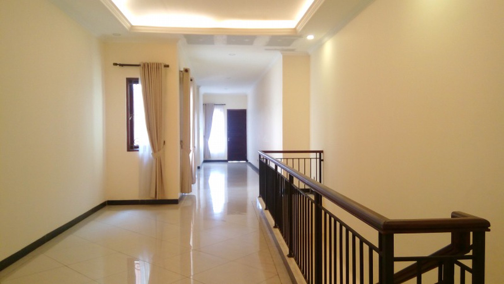 Good house in strategic location of Menteng Jakarta  "The price can be negotiable"