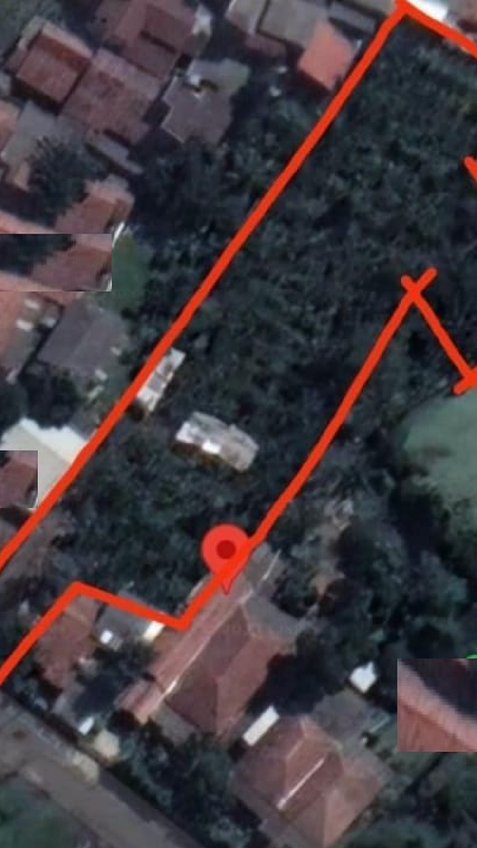 Tanah Ngantong Diarea Bambu Apus Cipayung  Siap Bangun  & Sudah Terpagar 