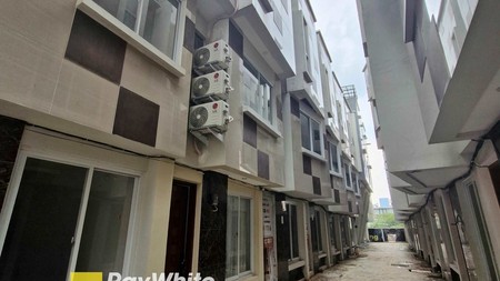 Brand new Aparthouse di Puri @ Kemang, Puri Mutiara, Cipete, 2 BR