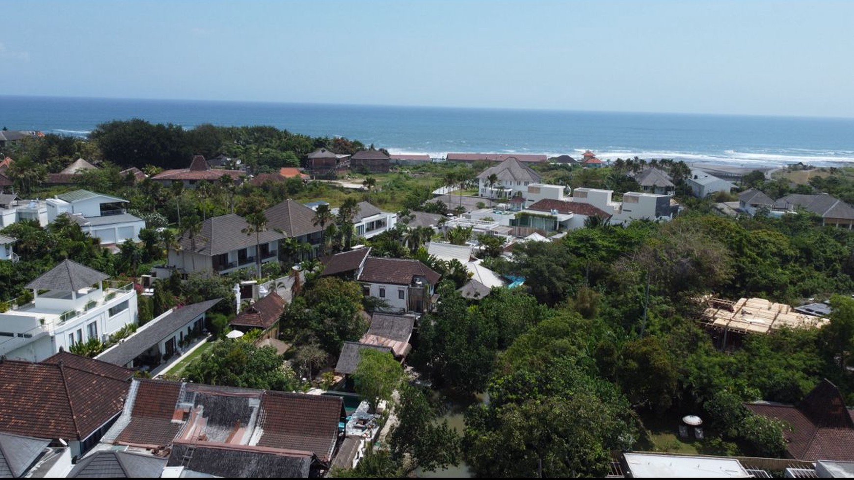 Rare Gem!! Seaside Freehold Land - Just 3 Minutes Walk from Famous Echo Beach. La Brisa