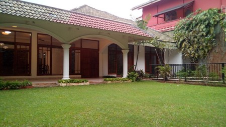 Classic House with Big Garden in Strategic Location of Kemang " The Price Can Be Negotiable "