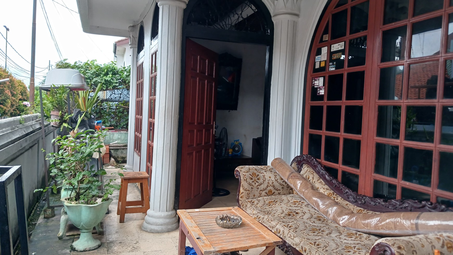 Rumah hitung tanah, lokasi strategis, bebas banjir, Depsos, Pesanggrahan, Jakarta Selatan