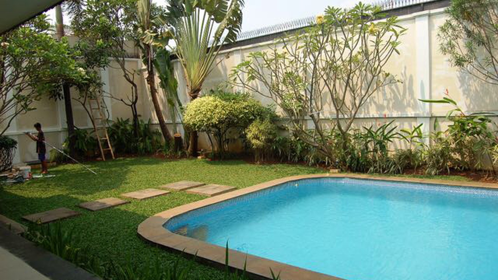 Luxury house in Kemang area ready for rent