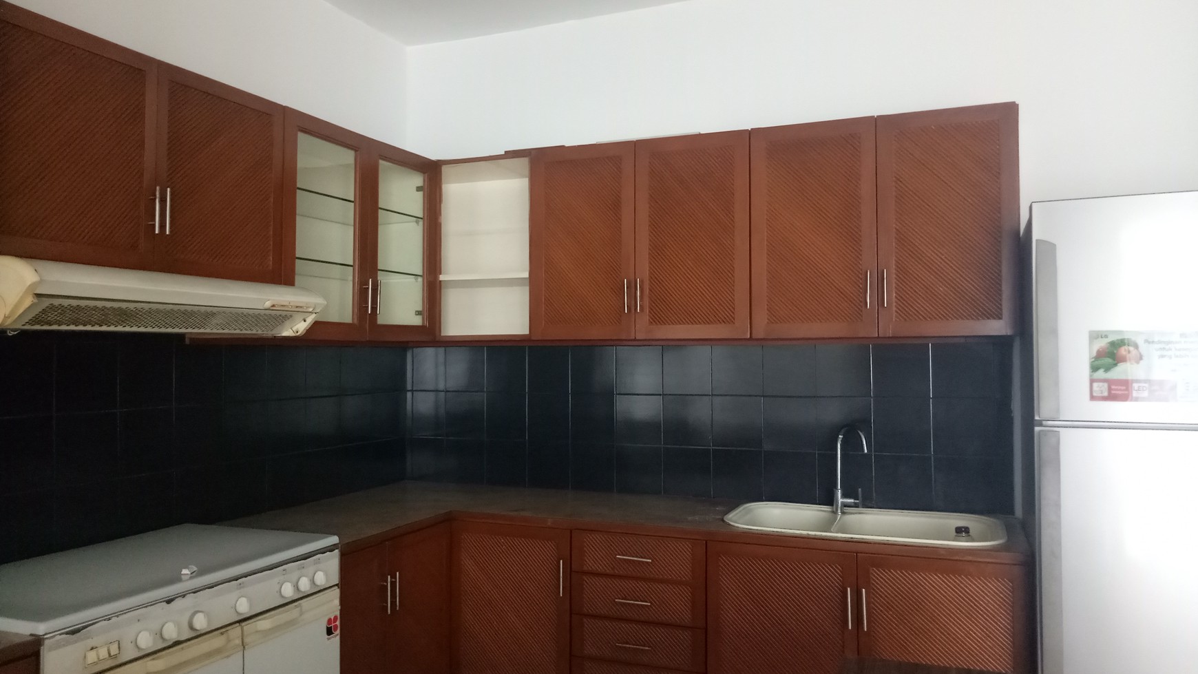 House for rent in Kemang area The Price can be negotiable