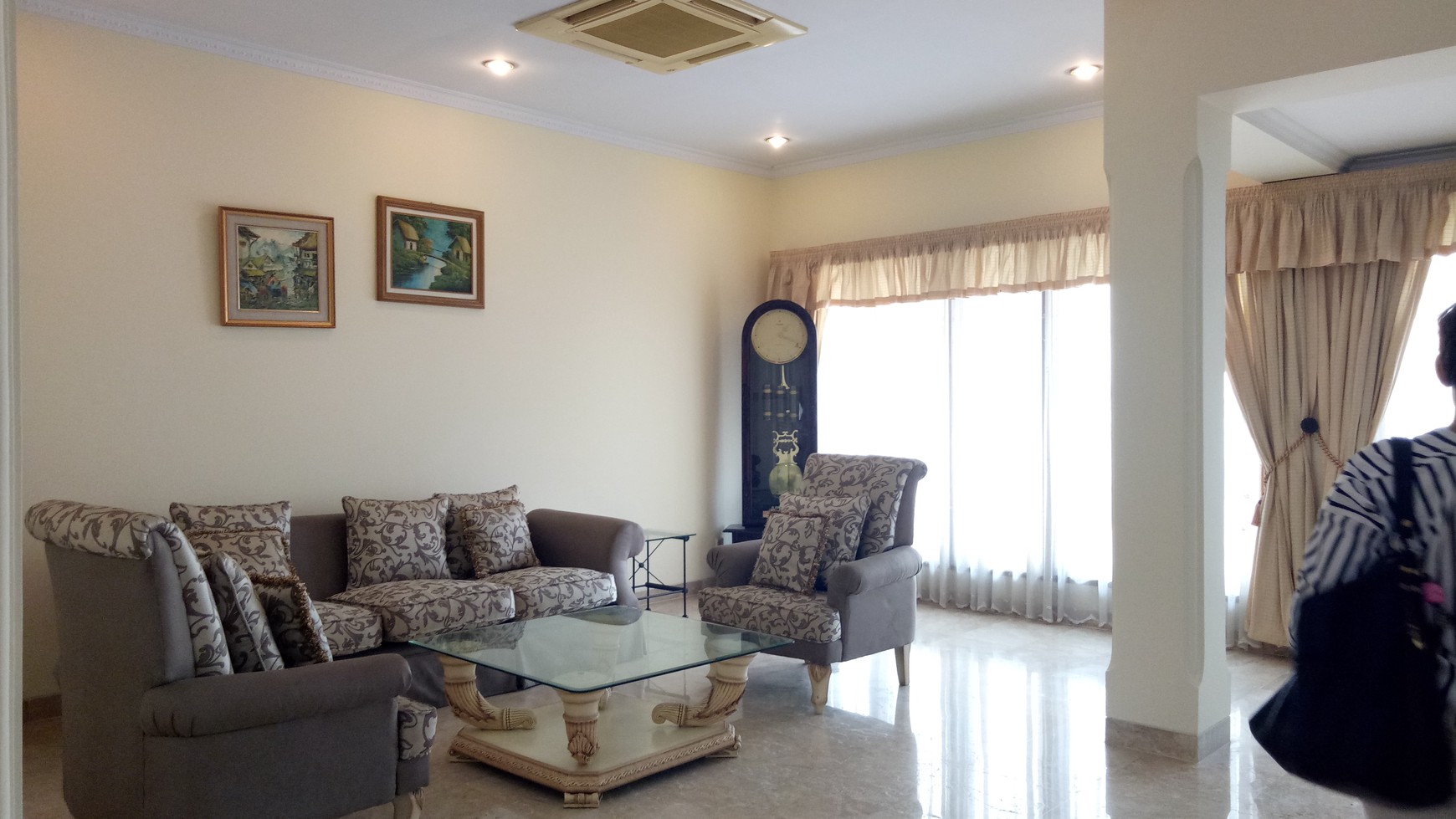 Luxury and huge house for Rent Menteng area 'Ready for Rent & negotiable