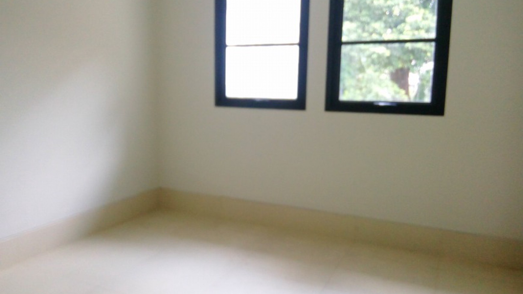 Comfortable and beautiful house In area Menteng for expatriat and others "The price can be negotiable"