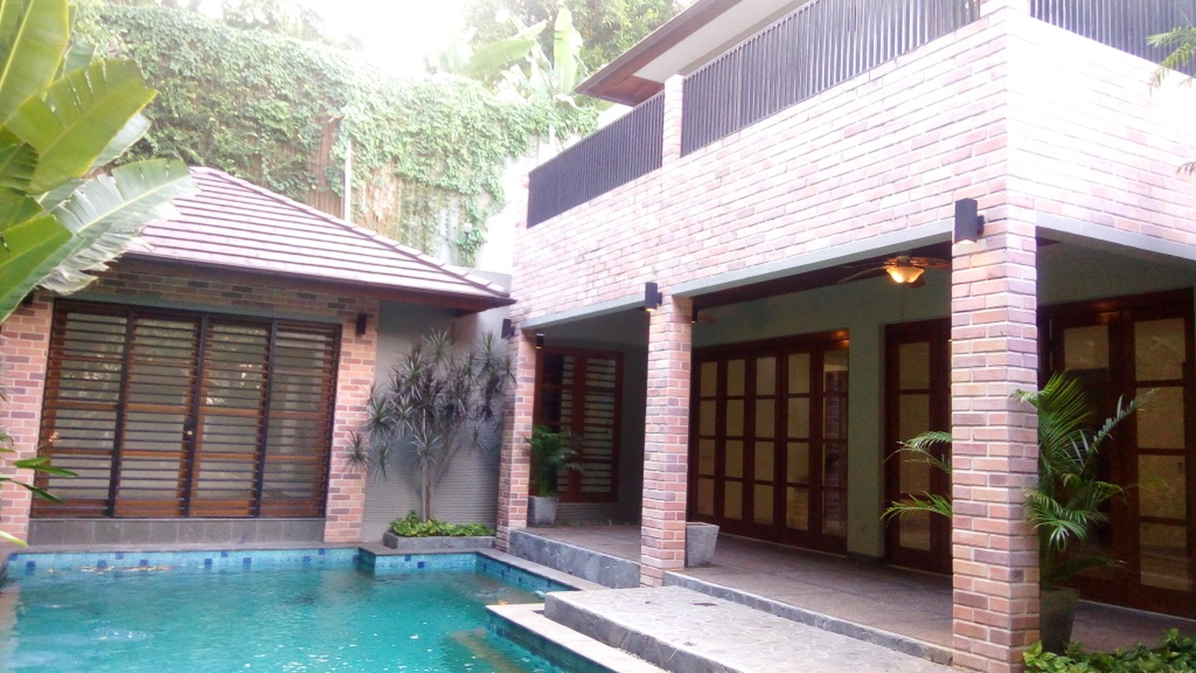 Comfortable and beautiful house in area kemang for expatriat and others " The price can be negotiable "