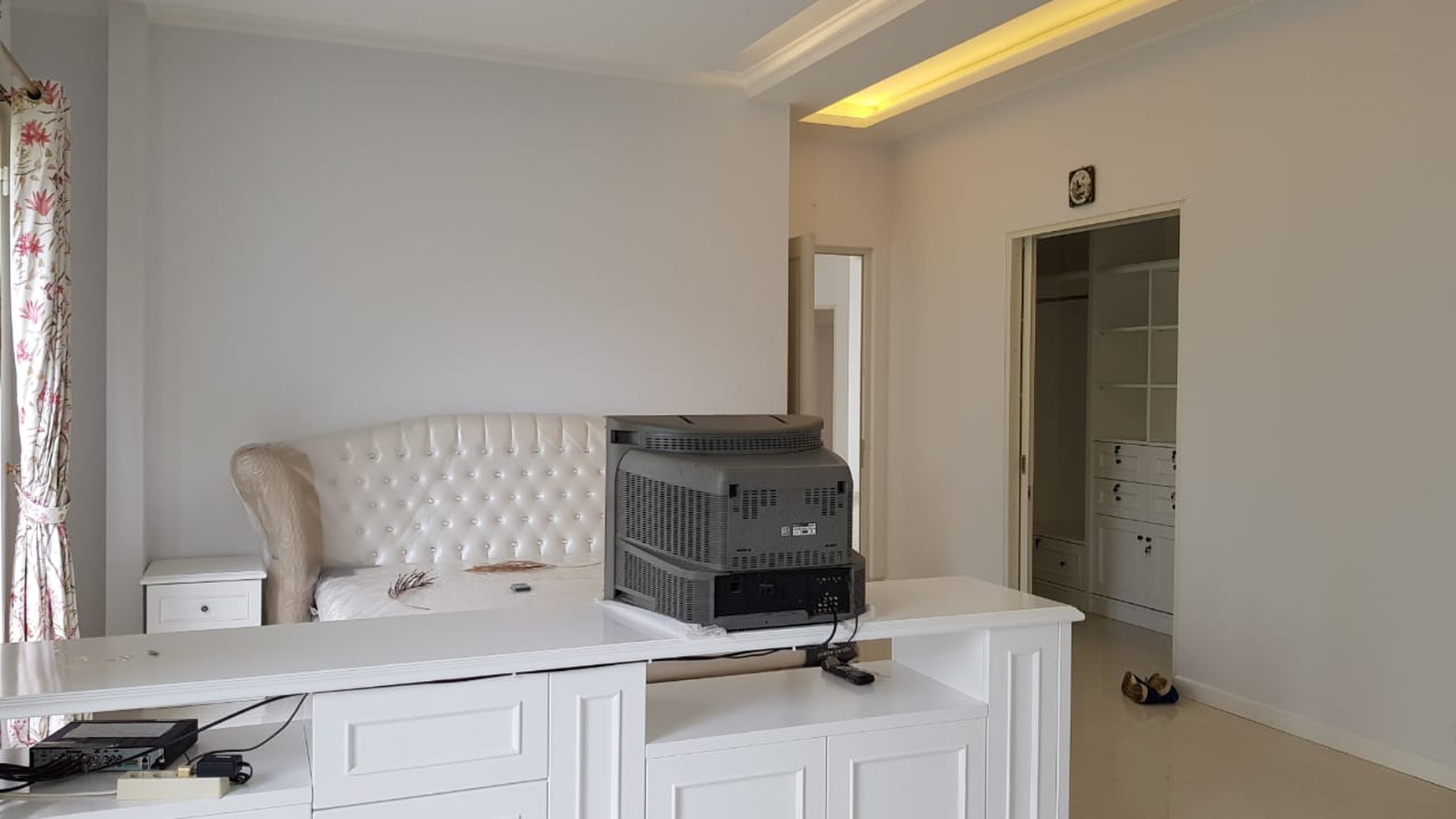 Luxury house in Menteng area ready for rent