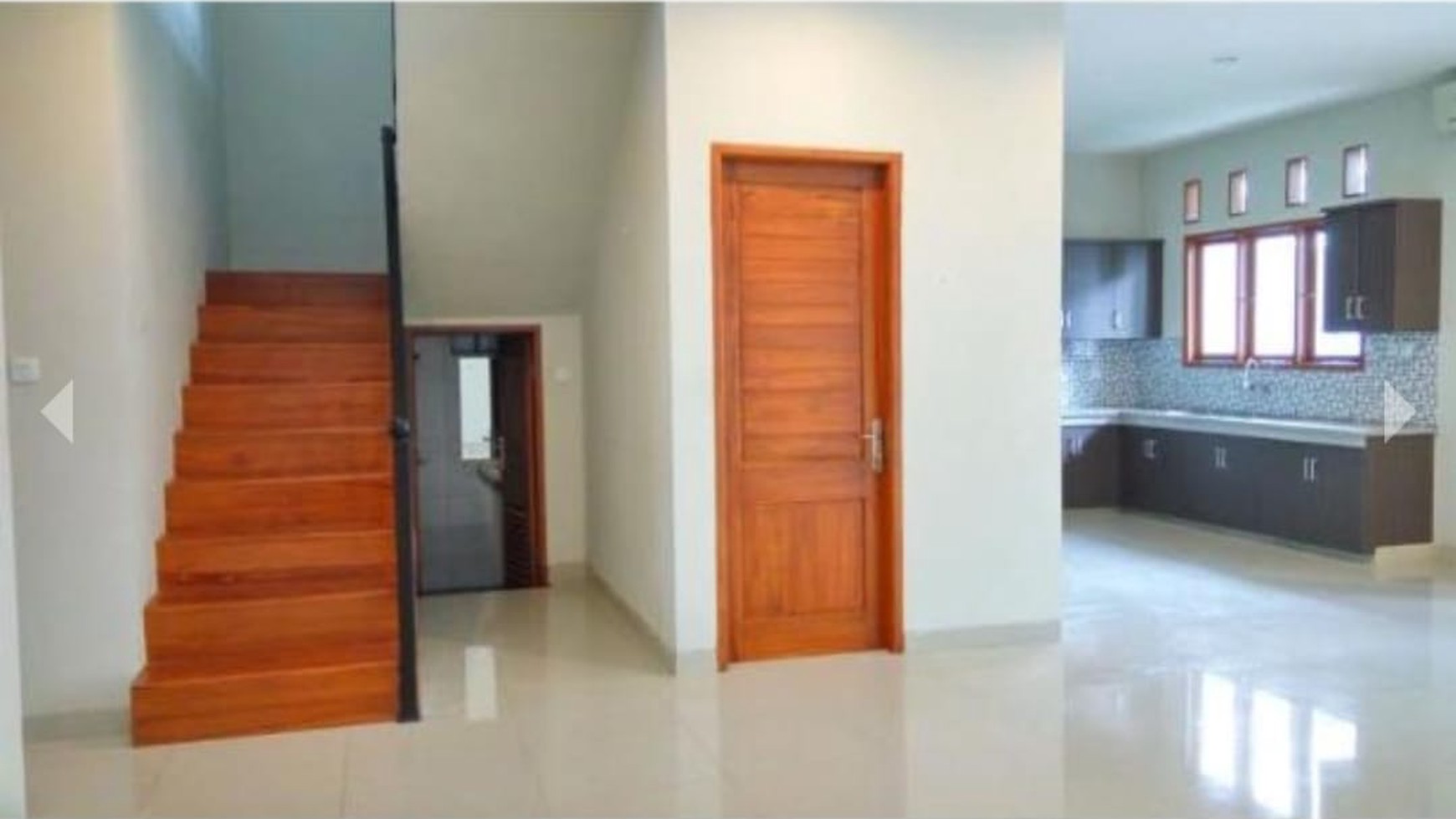 Luxury house in Kemang area ready for rent