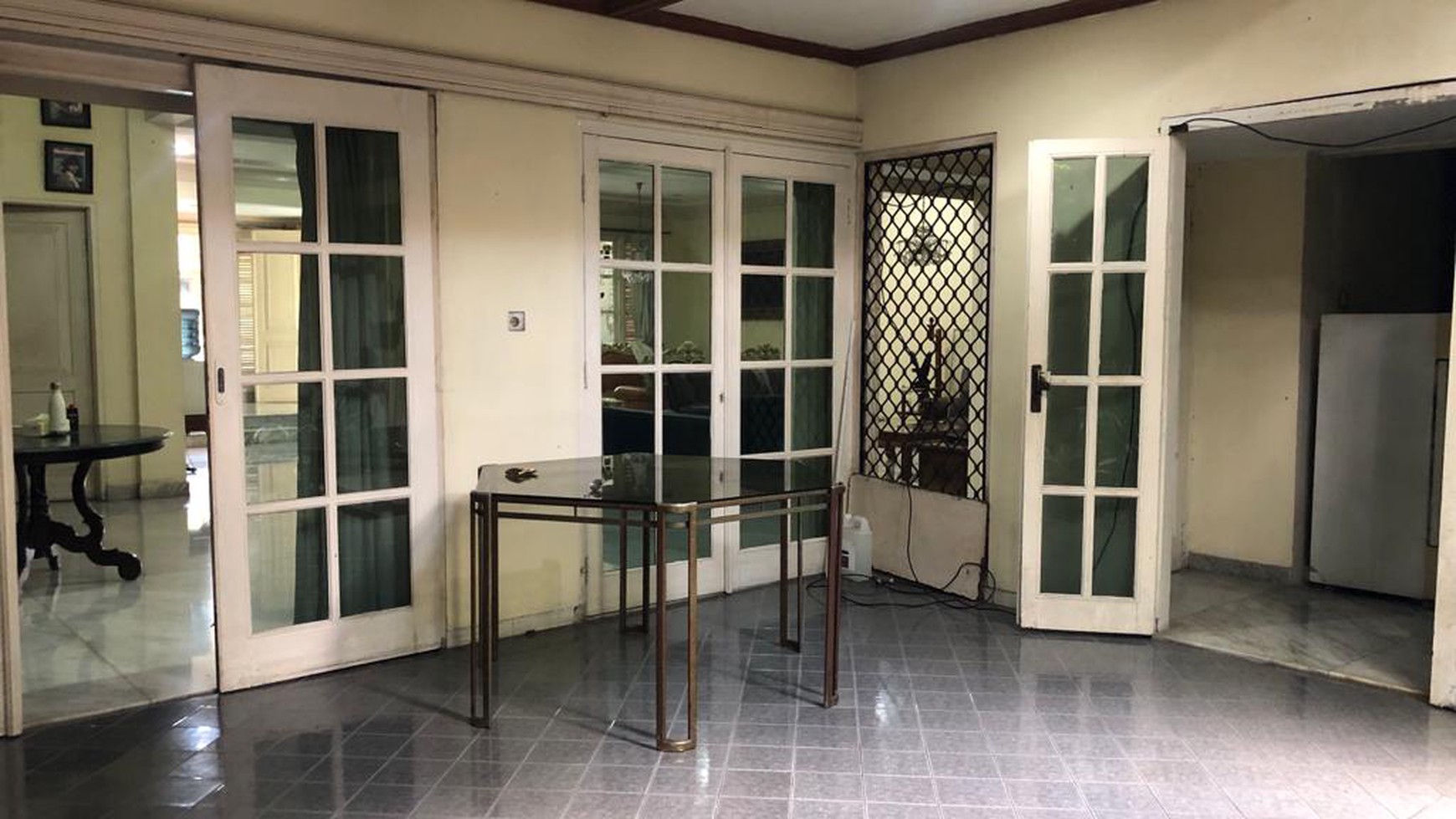 Rumah Strategis Jl. Hanglekiu, Kebayoran Baru, Jakarta Selatan .