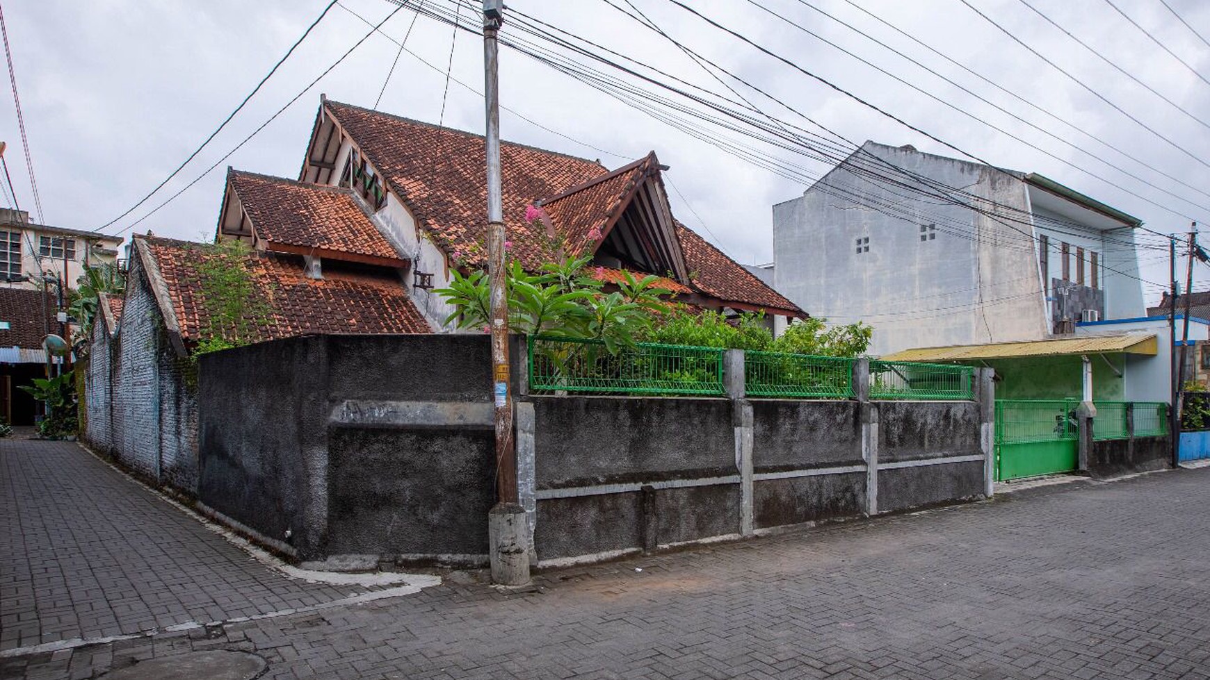 Rumah + Tanah Tengah Kota Dekat Area Wisata Malioboro 