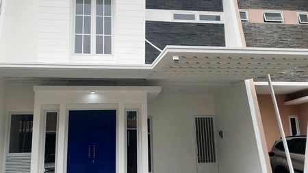 Dijual Rumah Modern Cantik Lokasi Strategis di Ciputat Tangerang Selatan