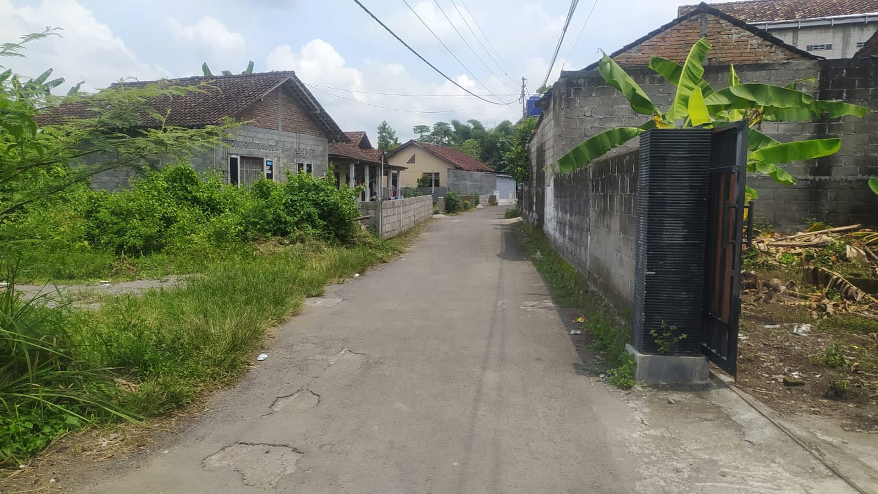 Tanah Pekarangan Luas 386 Meter Persegi Lokasi Sendangadi Mlati Sleman 