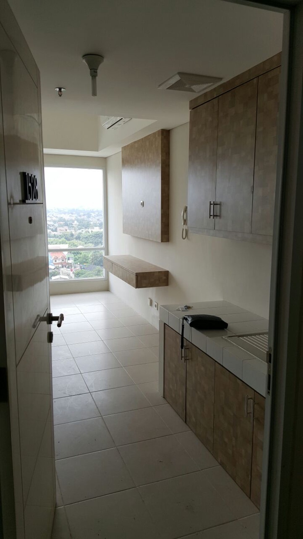 Apartemen Altiz di Bintaro Jaya sek 3A dekat dg Bintaro Plaza.