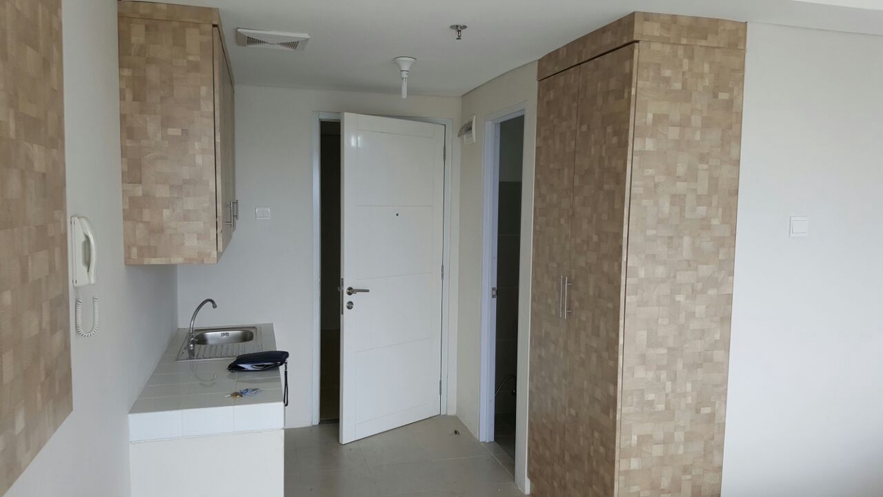 Apartemen Altiz di Bintaro Jaya sek 3A dekat dg Bintaro Plaza.