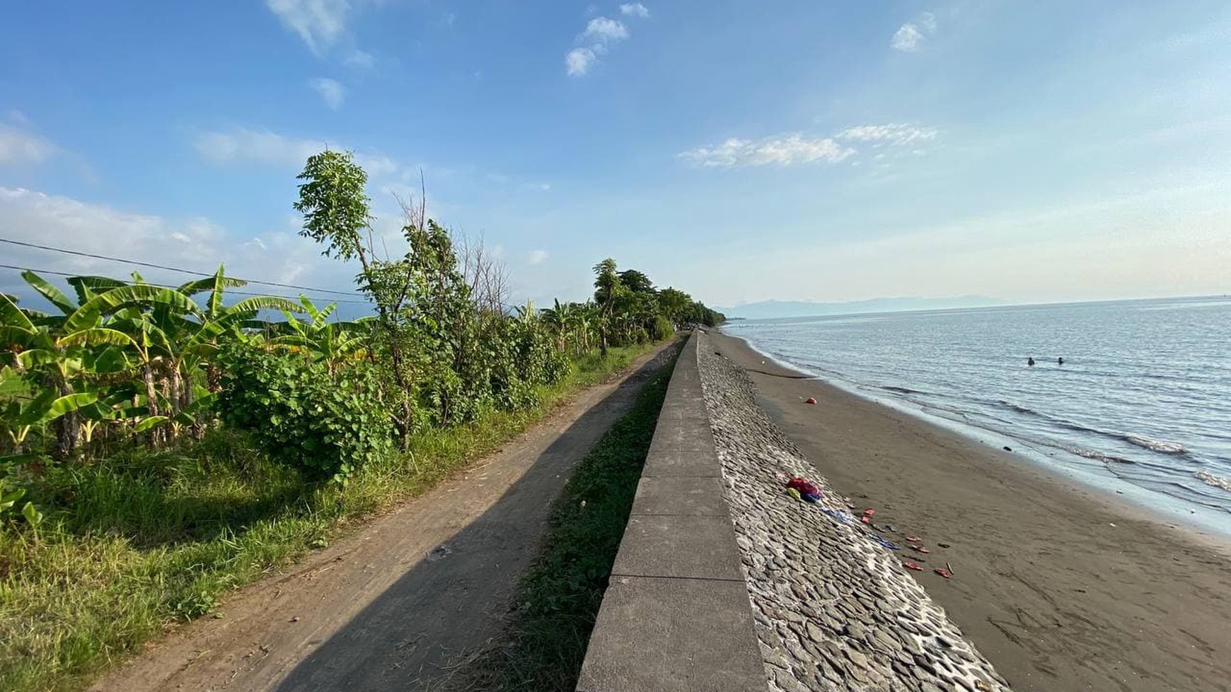 BEACH FRONT LAND LOCATED IN SINGARAJA CITY SIDE