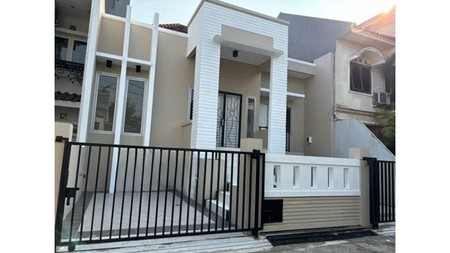 Rumah Simponi Mas, Kelapa Gading Luas 9x15m2