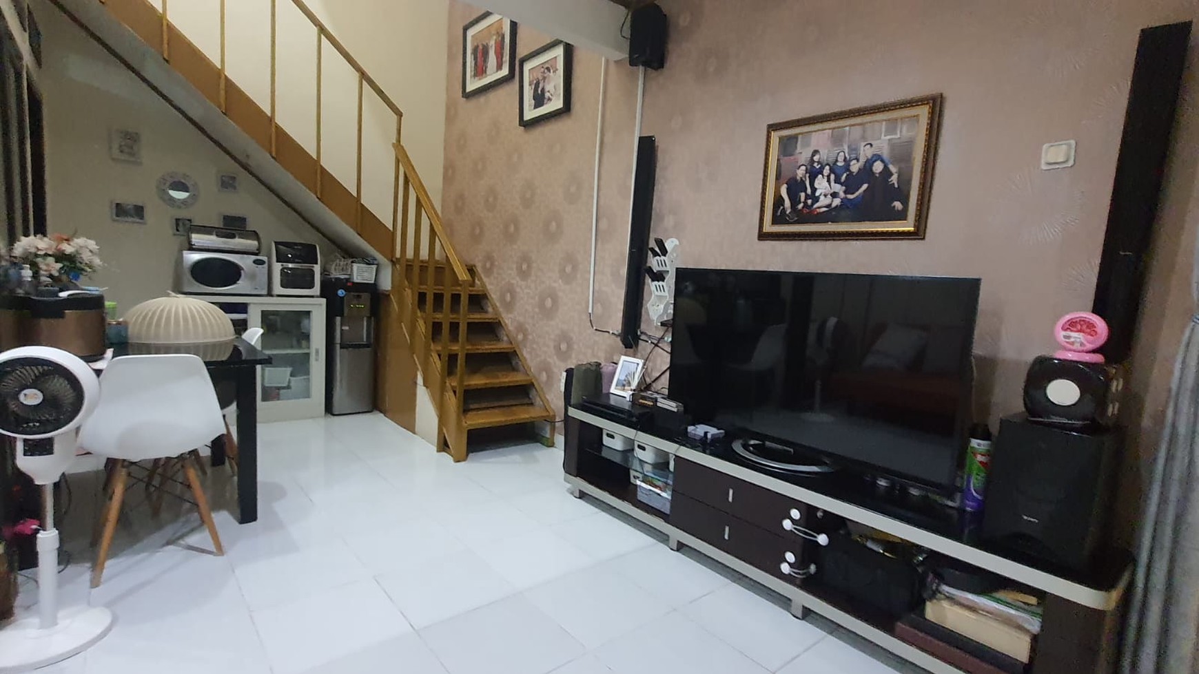 Dijual Rumah Nyaman Dalam Komplek di Bintaro Jaya Sektor 9