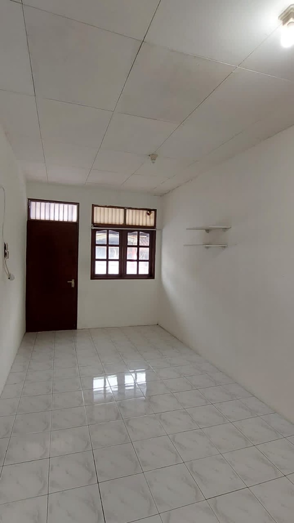 Rumah Siap Huni Diarea Villa Bintaro Indah, Dekat Akses Toll & Stasiun KA