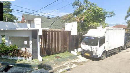 Rumah Terawat 2 lantai di jl Tiga Negeri, Bandung Kota