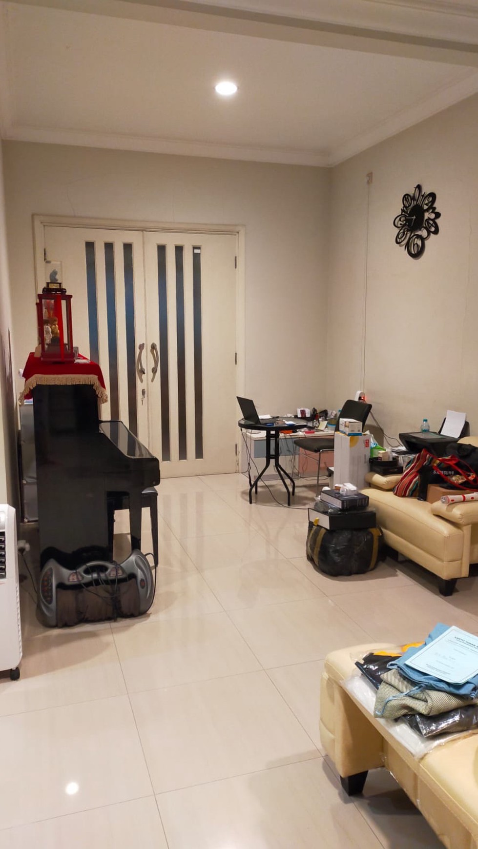 dijual rumah 2 lantai modern minimalis wisata bukit mas 2