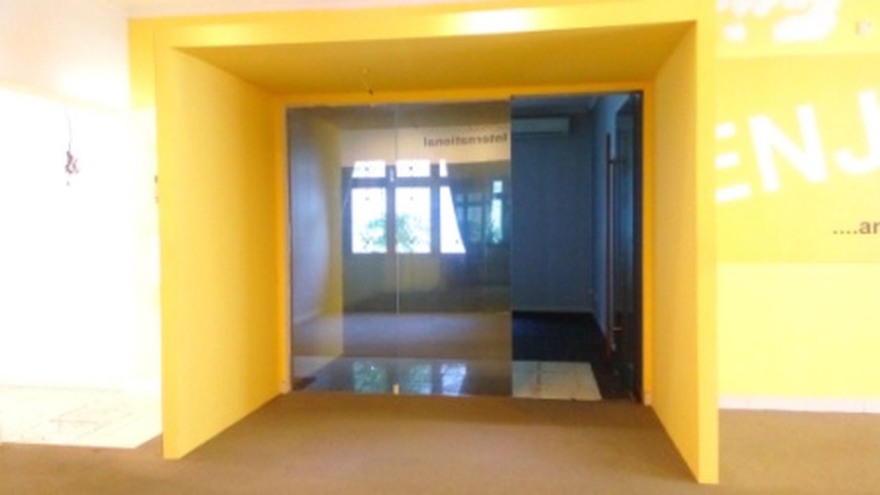 Good house in strategic location of Menteng Jakarta  "The price can be negotiable"