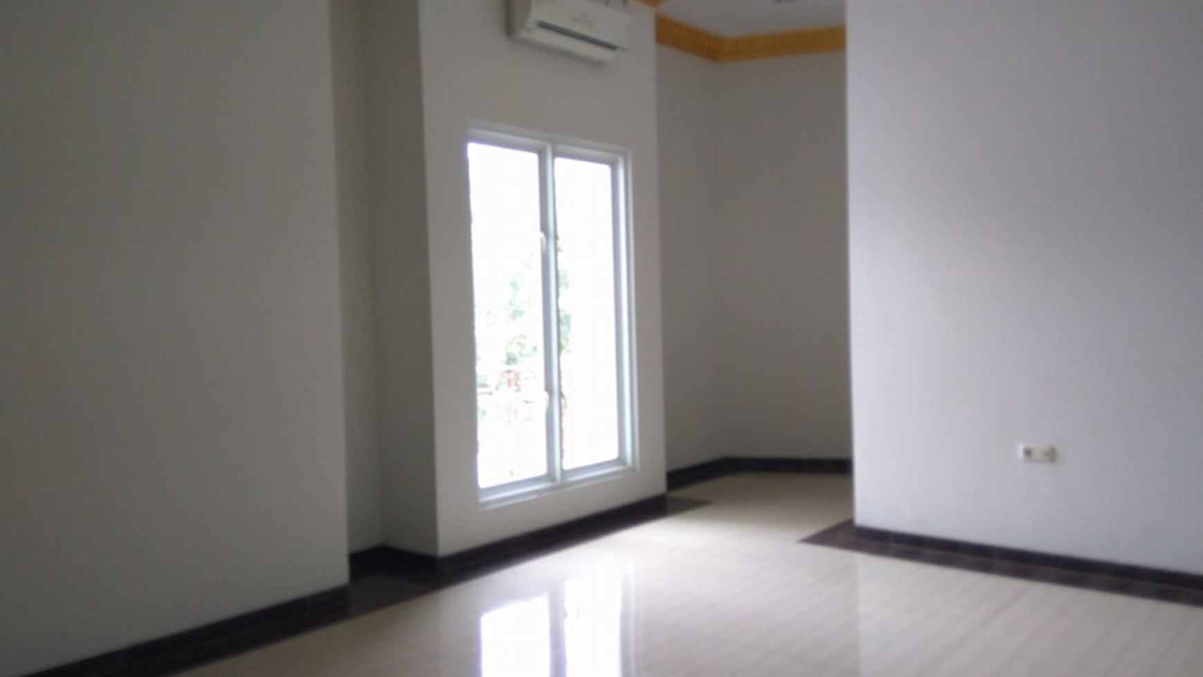 Comfortable, amazing, and beautiful house in Kuningan area  for expatriat and others " The price can be negotiable"