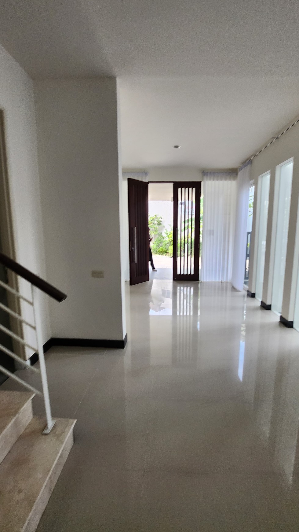 New PRIVATE Pool Rumah Royal Residence Crown Hill Wiyung Surabaya BONUS SEMI Furnished 