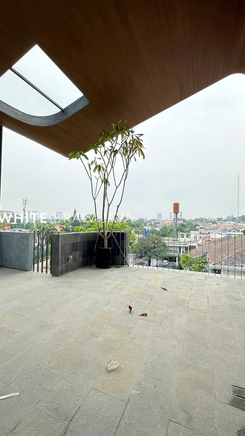 Brand New Townhouse Modern Design With Rooftop Area Kemang Utara