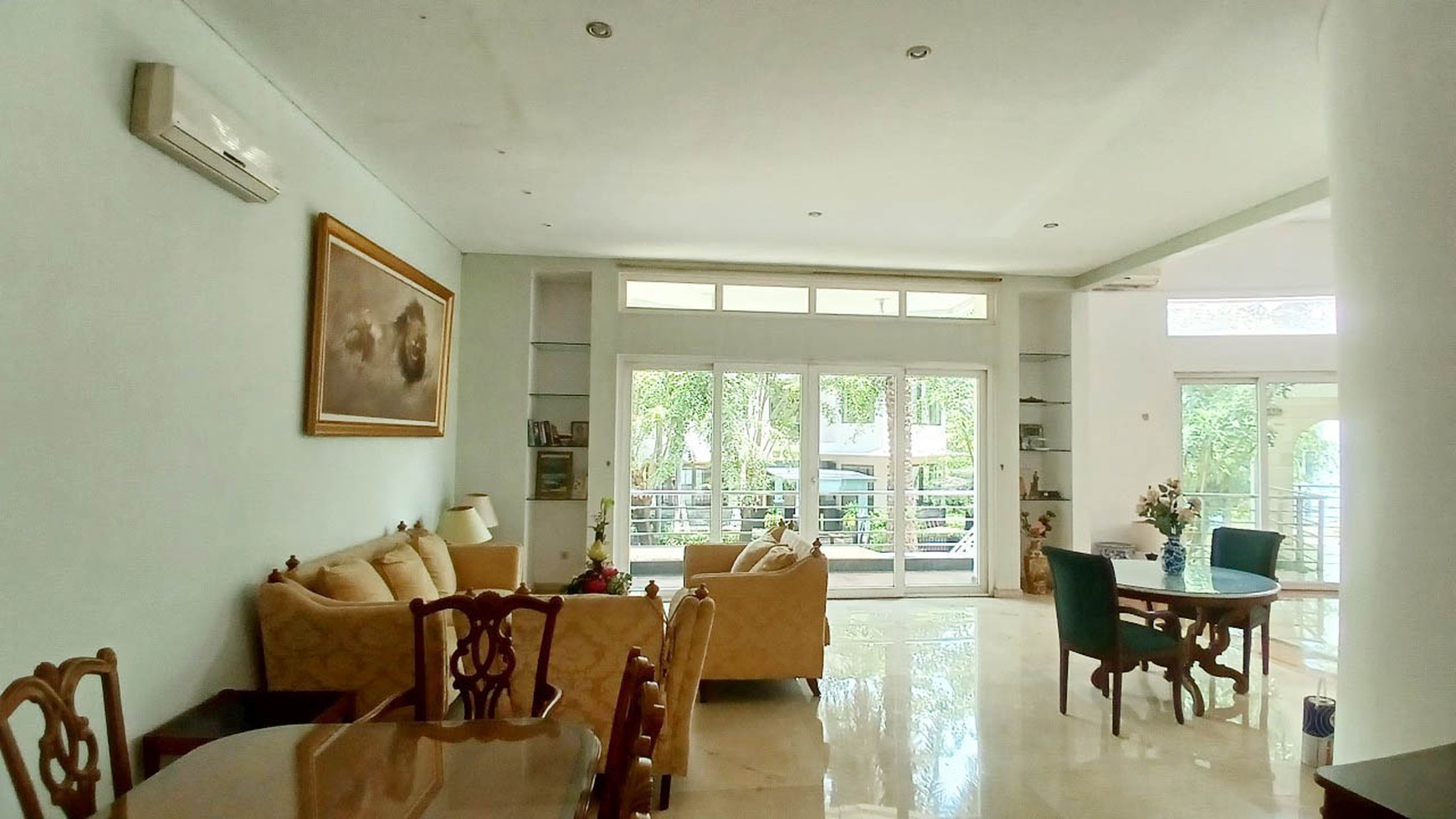 Rumah Bukit Gading Mediterania, Kelapa Gading Luas 494m2