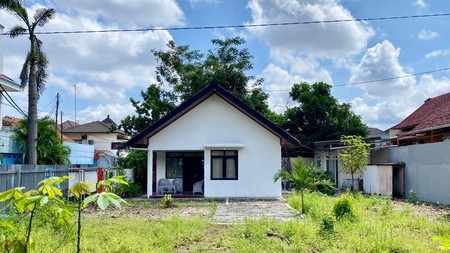 Rumah Tinggal Lokasi Strategis Dekat Wisata Kraton Yogyakarta 