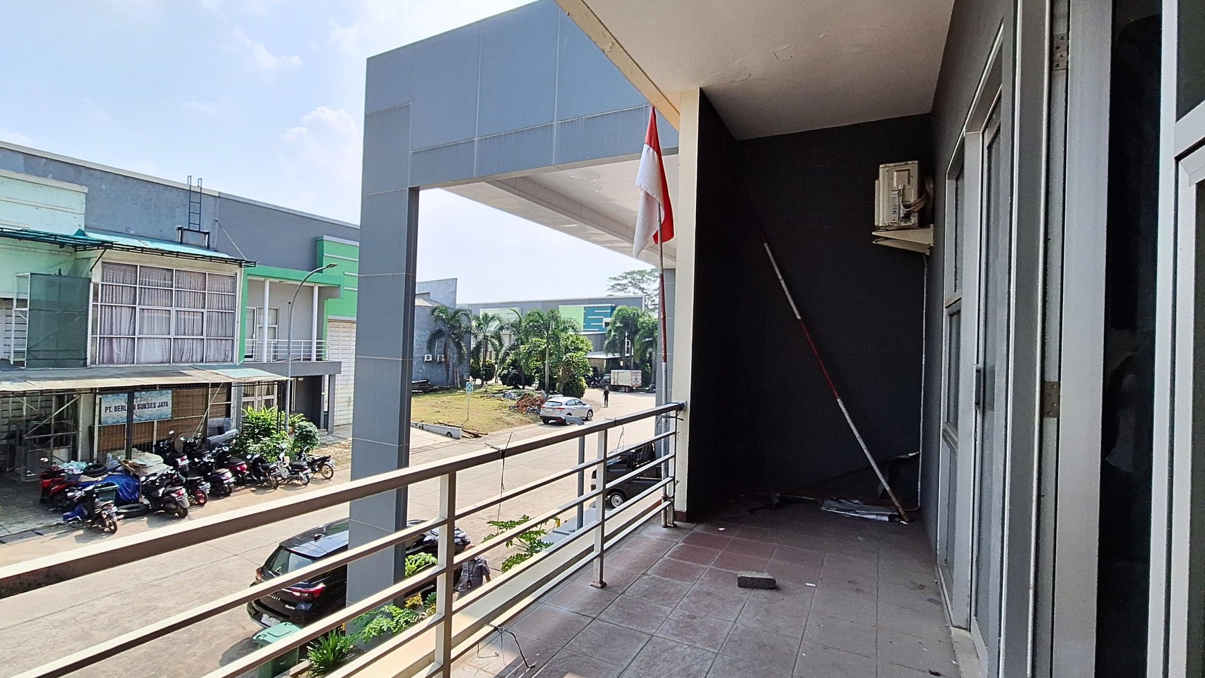 Dijual Cepat Pergudangan Berlian88 Jl Raya Diklat Pemda, Kelapa Dua Tangerang