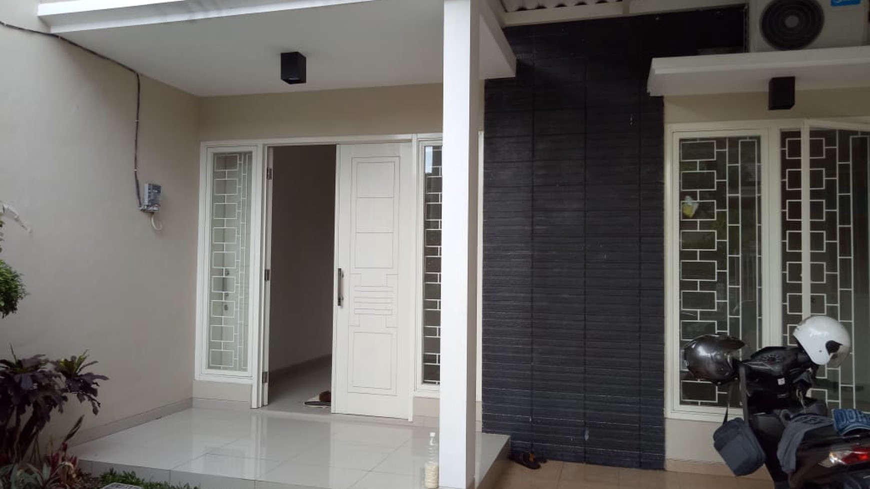 Dijual Rumah Manyar Kartika Selatan - Baru Minimalis Modern 2 Lantai Surabaya Timur Siap Huni