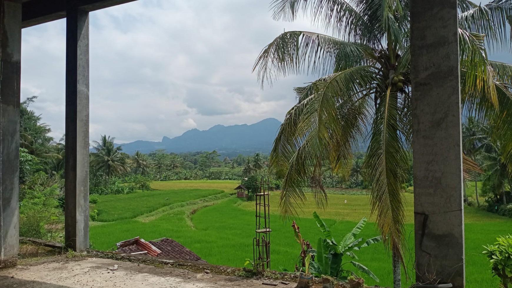 Rumah 2 Lantai Cocok Untuk Usaha Lokasi Strategis di Secang Magelang 