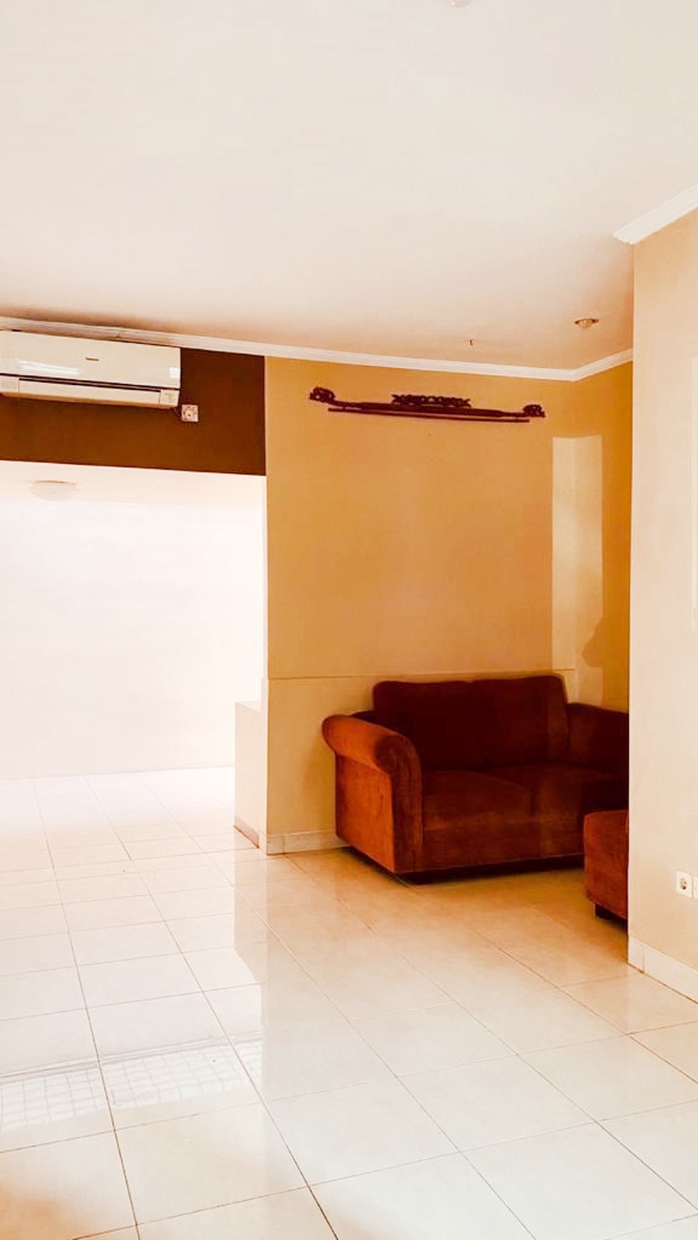 Rumah Bagus Di Puri Town House Bintaro Jaya Sektor 9