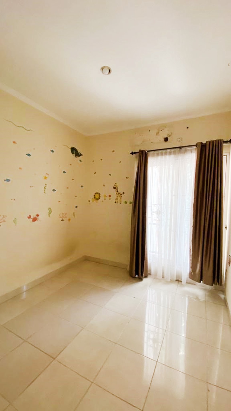 Rumah Bagus Di Puri Town House Bintaro Jaya Sektor 9