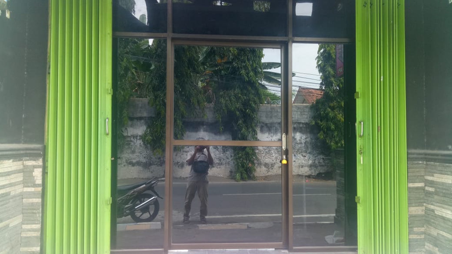 Ruang Usaha Kompak 2 Lantai Nol Kota 