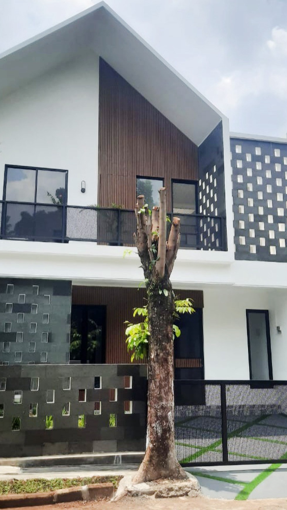 Rumah Bagus Di Permata Titihan Bintaro Sektor 9